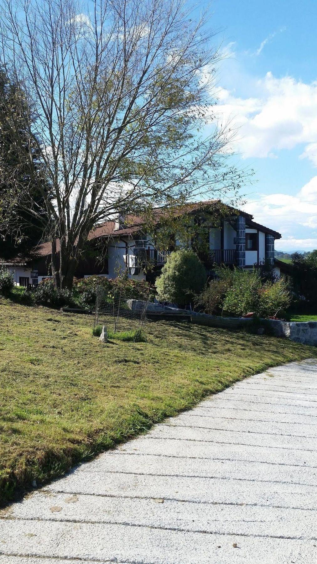 أويارتثون Casa Rural Olazi المظهر الخارجي الصورة